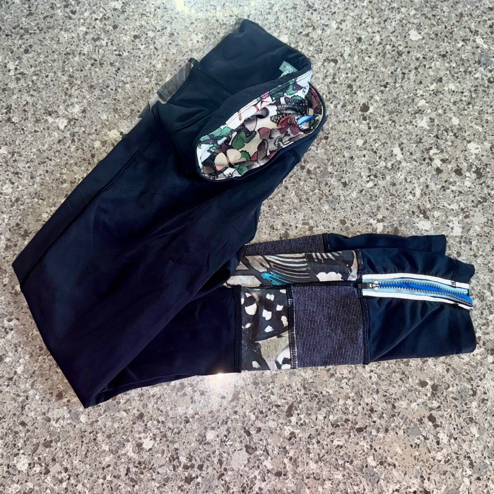 Lululemon l Run the World 7/8 Tight l Size: 4